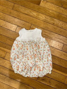 Baby girl’s Petit Bateau onesie